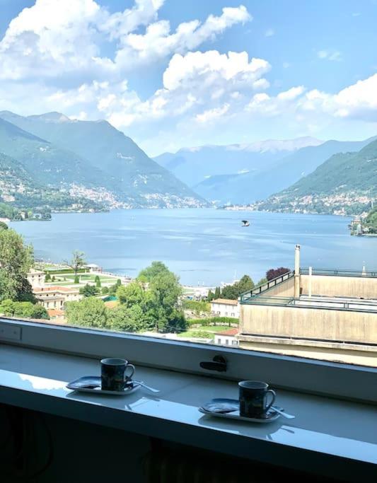 Look Giovane Per Una Casa Vista Lago Комо Екстериор снимка